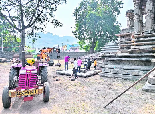 కల్యాణ మండపం పెండింగ్‌ పనులు షురూ