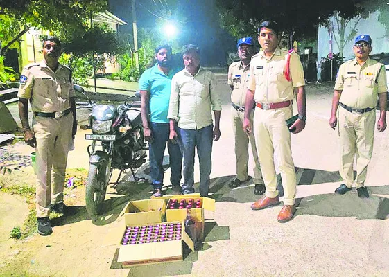 ఎన్నికల కోడ్‌ ఉల్లంఘనపై కేసు