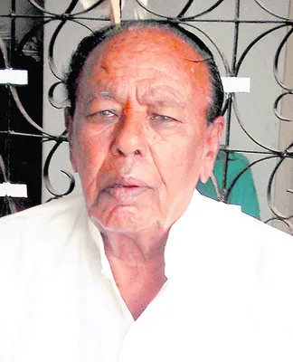 22 ఏళ్లు సర్పంచ్‌.. శంకరయ్య