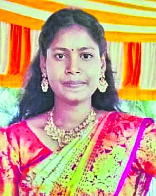 యువతి అదృశ్యం 