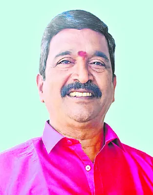 సమస్యల పరిష్కారానికి ఆందోళనలు
