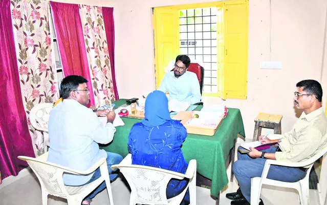 తొలి విడత పోలింగ్‌కు తగిన ఏర్పాట్లు 