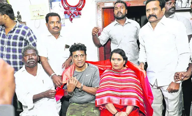 రియల్‌ అండ్‌ రీల్‌ హీరోస్‌..