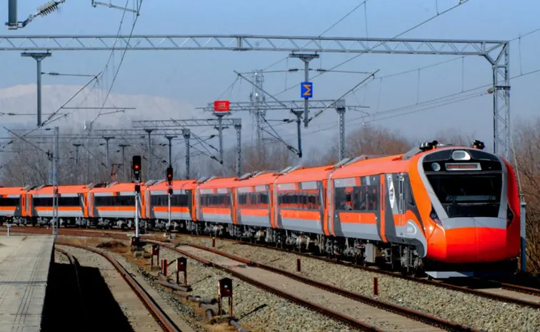 నెలాఖరుకు ‘వందేభారత్‌ స్లీపర్‌’.. విశేషాలివే!