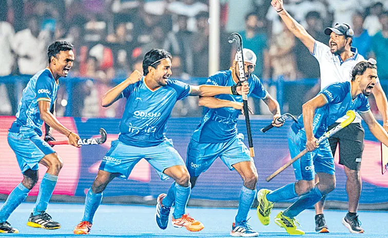 ‘షూటౌట్‌’లో గెలిచి సెమీస్‌లోకి భారత్‌