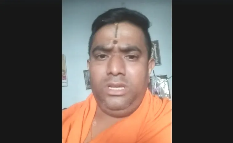 పచ్చ నేతల దాడిపైన ఆలయ పూజారి ఆవేదన