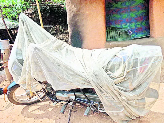 దోమతెరలు ఏవి బాబూ?