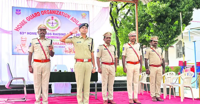 హోంగార్డుల సేవలు కీలకం