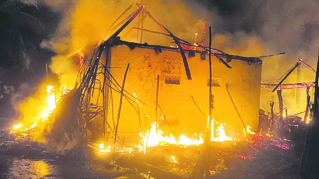 సర్వం బుగ్గి 
