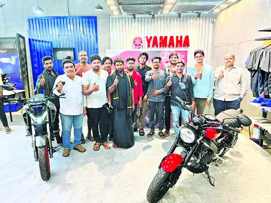 మార్కెట్లోకి యమహా కొత్త బైక్‌లు 