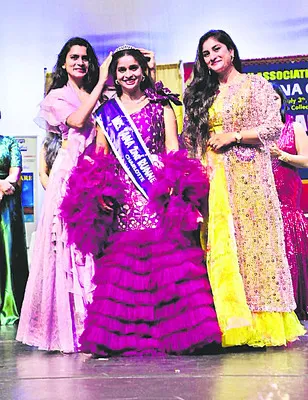 విదేశీ గడ్డపై మెరిసిన మన వినీల