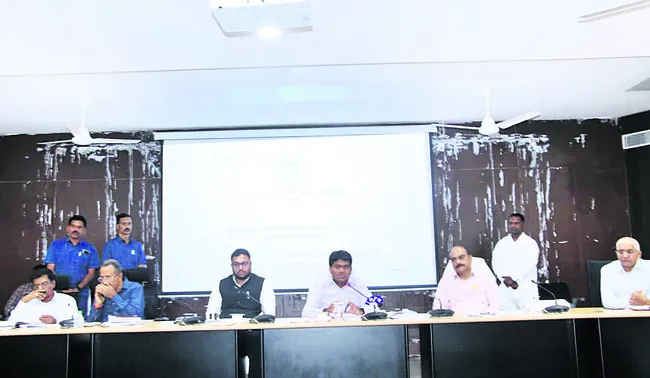 మైక్రో అబ్జర్వర్ల పాత్ర కీలకం