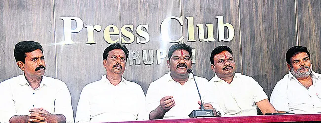 కూటమి నేతలకు ఉలుకెందుకు?