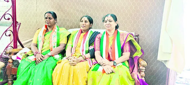 గద్దర్‌తో బాలసుబ్రహ్మణ్యంకు పోటీ అనవసరం