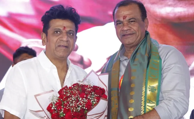 Komatireddy Venkat Reddy Talk About Gummadi Narsaiah Biopic