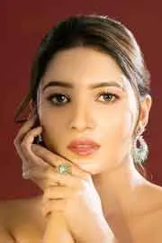 Vani Bhojan 37th Birthday: Know about This Actress10