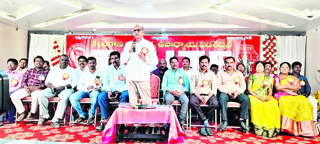 టెట్‌ నుంచి మినహాయించాలి