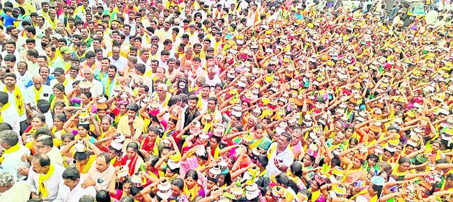 వైభవంగా భక్త కనకదాసు ఉత్సవాలు