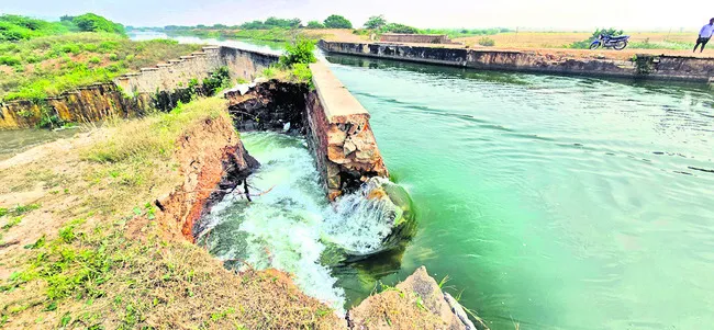 హెచ్చెల్సీకి గండి