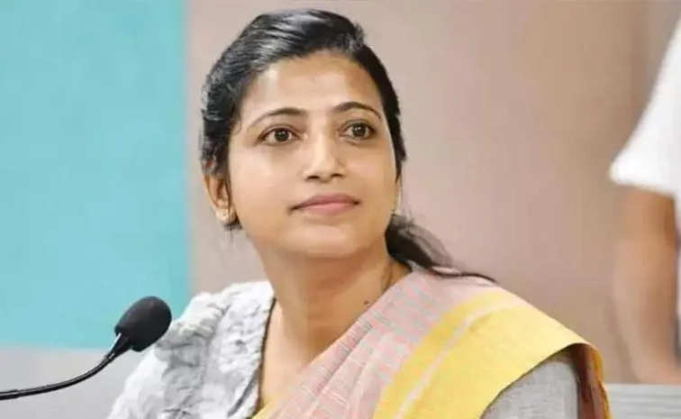 Telangana High Court Stay On Ias Amrapali Cat Order