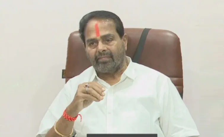 ‘రీల్స్‌ రామ్మోహన్‌ చేతకానితనం వల్లే ఈ తిప్పలు’