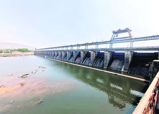 యాసంగిలో 6,250 ఎకరాలకే సాగునీరు