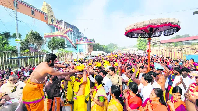 రామనామంతో మార్మోగిన భద్రగిరి