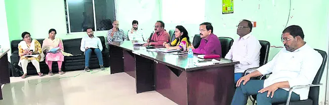 ఆర్థిక పరిస్థితి మెరుగుపర్చుకోవాలి