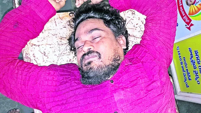 ప్రమాదంలో యువకుడి మృతి 