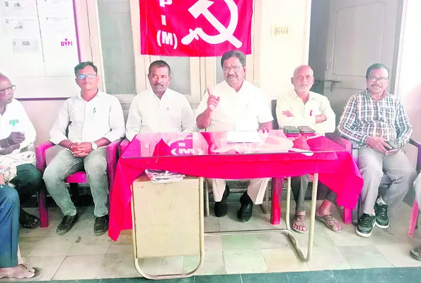 పనిచేసే నాయకులకు ఓటు వేయాలి