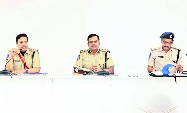 స్వేచ్ఛాయుత వాతావరణంలో ఓటుహక్కు వినియోగం