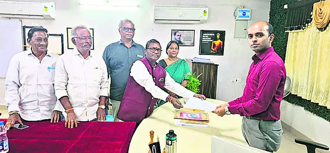 ఐటీడీఏ పీవోకు వినతి