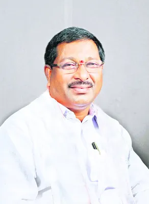 తాటి.. పెద్దకాపు చెబితే ఓట్లు
