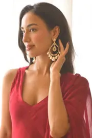 Cheap: Hardik Pandya Lambasts Paparazzi For Mahieka Video