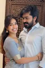 Nivetha Pethuraj, Her Fiance Unfollowed Each Other 20