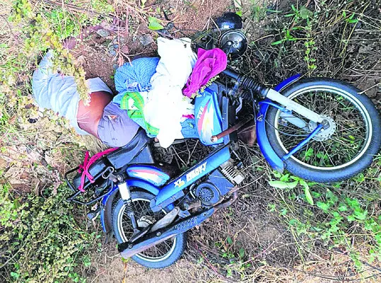 రోడ్డు ప్రమాదంలో వ్యక్తి మృతి