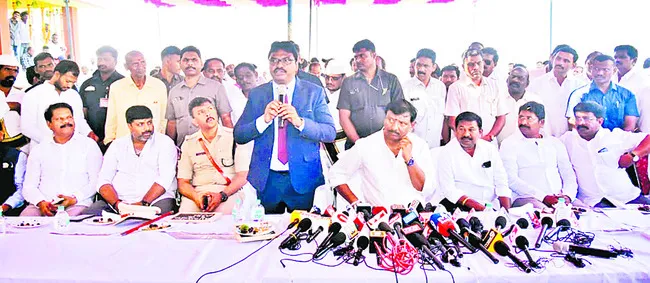 మార్కాపురం జిల్లా అభివృద్ధికి కృషి