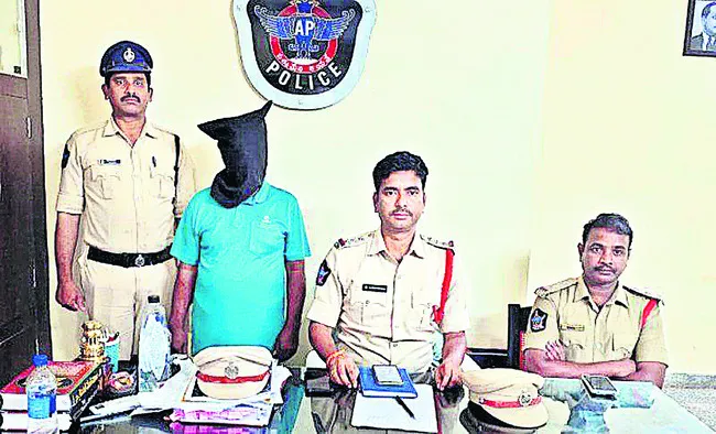 భారీగా గంజాయి పట్టివేత 