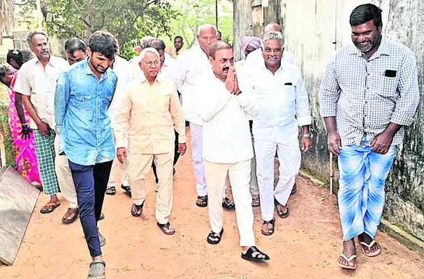 రైతులను అడ్డుపెట్టుకొని దోచుకోవడం దుర్మార్గం 