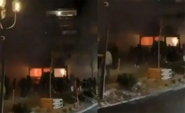 న్యూ ఇయర్ వేడుకల్లో విషాదం.. స్విట్జర్లాండ్ బార్‌లో అగ్నిప్రమాదం