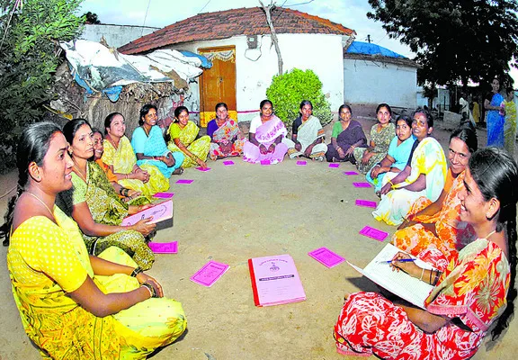 సొంత భవనాల్లోకి సమాఖ్యలు