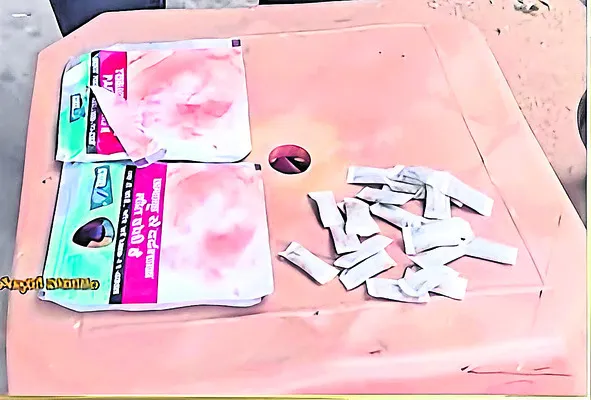 కాల్చేస్తున్న కూల్‌ లిప్‌! 