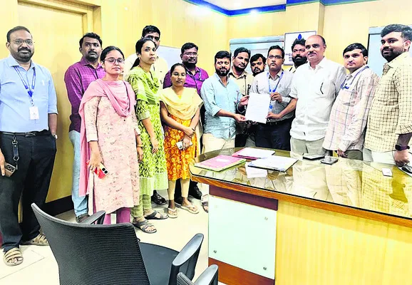 ఐపీఓ ప్రతిపాదనలు ఉపసంహరించుకోవాలి