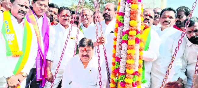 మెరుగైన సౌకర్యాలు కల్పించాలి 