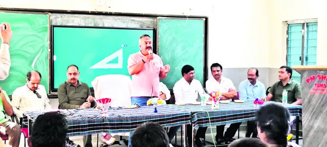 కేంద్ర ప్రభుత్వ ప్రోత్సాహకాలు వినియోగించుకోవాలి