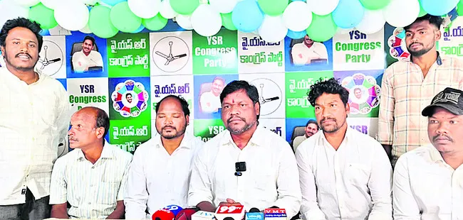 గిరిజన విద్యార్థుల మరణాలన్నీ ప్రభుత్వ హత్యలే.. 