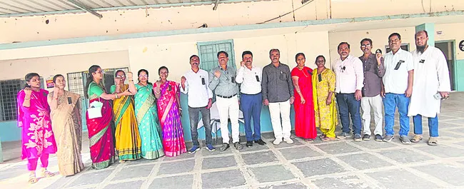 టెట్‌ నుంచి మినహాయించాలి