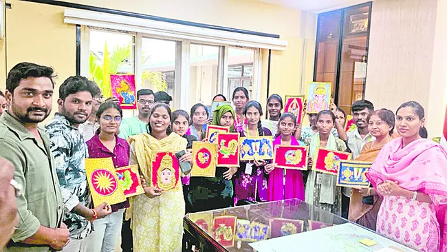 తంజావూరు చిత్రకళను కాపాడుకోవాలి