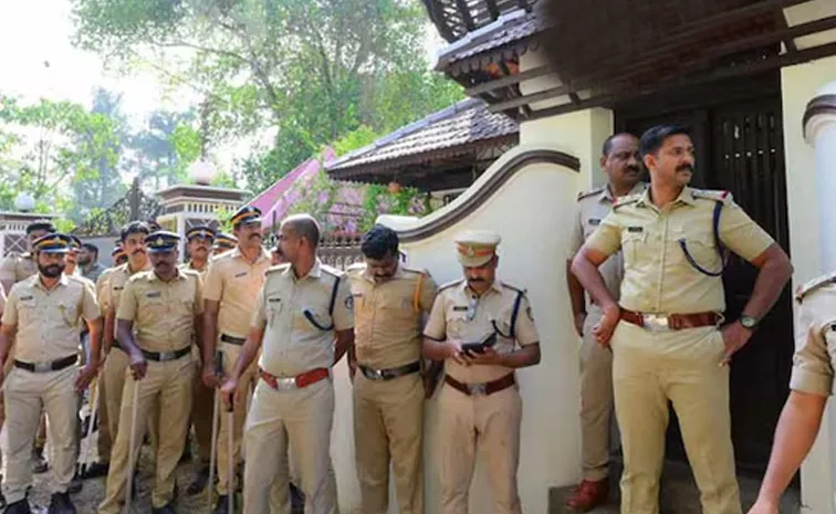 Sabarimala gold ornaments theft case