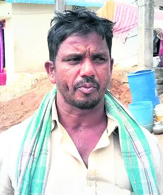 స్థానికంగానే ఉంటున్నాం
